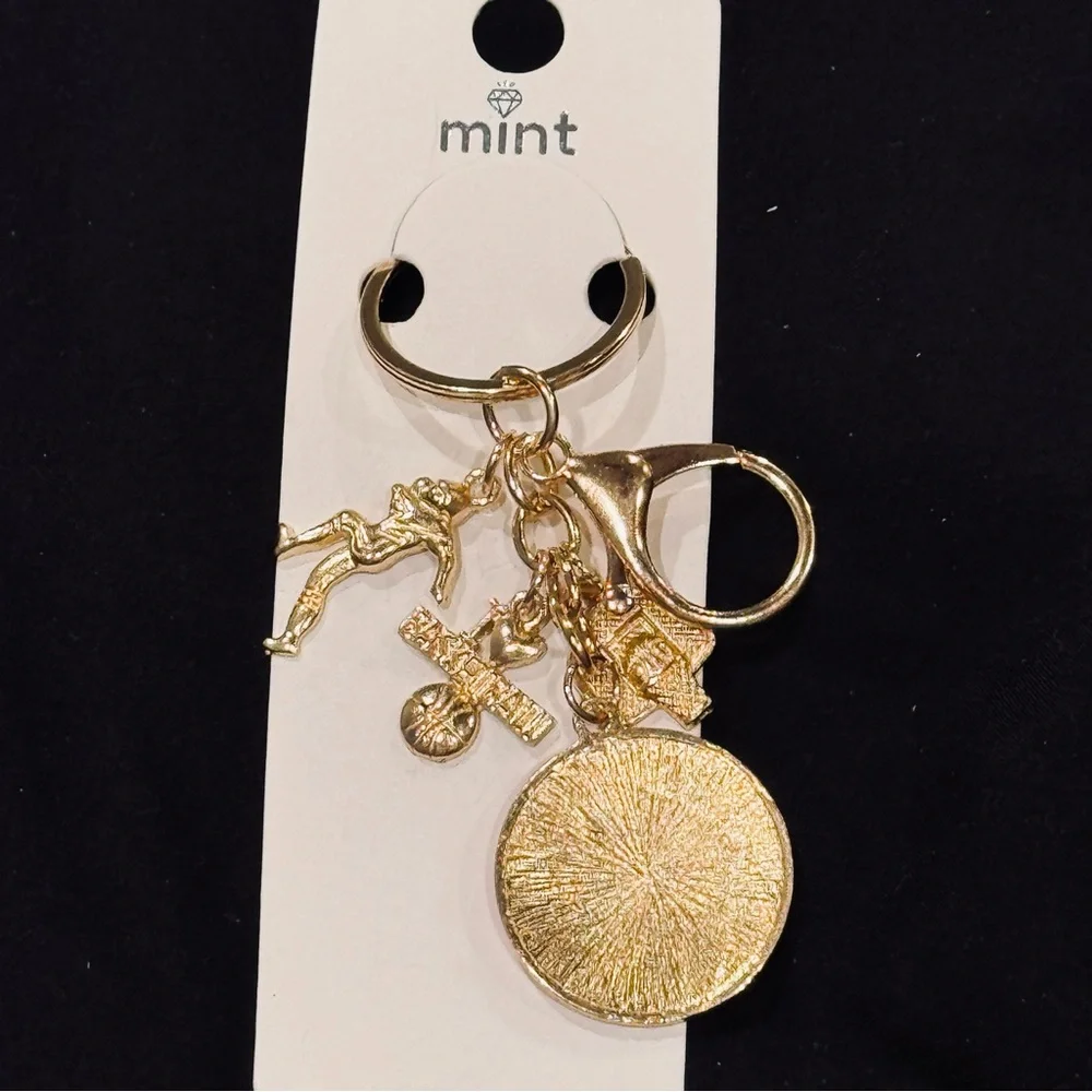 BAG CHARM NWT Basketball Charm Keychain Gold Tone